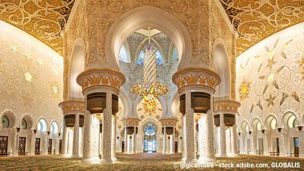 In der Sheikh-Zayed-Moschee