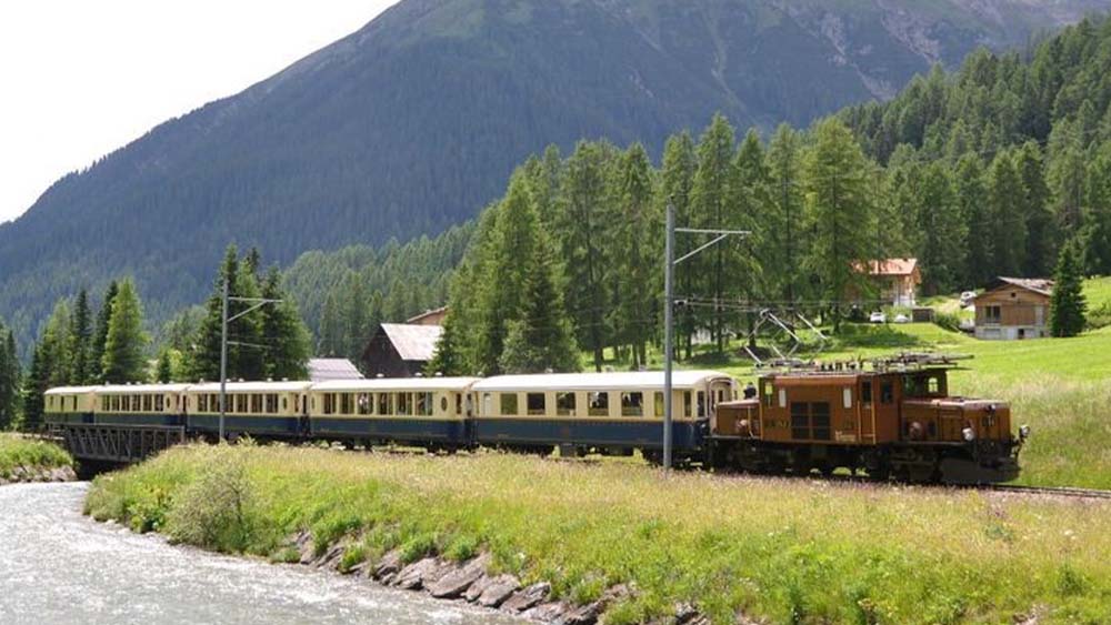 Pullmann Express bei Davos